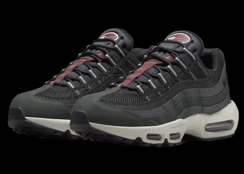Nike Air Max 95 Essential Grey Team Red