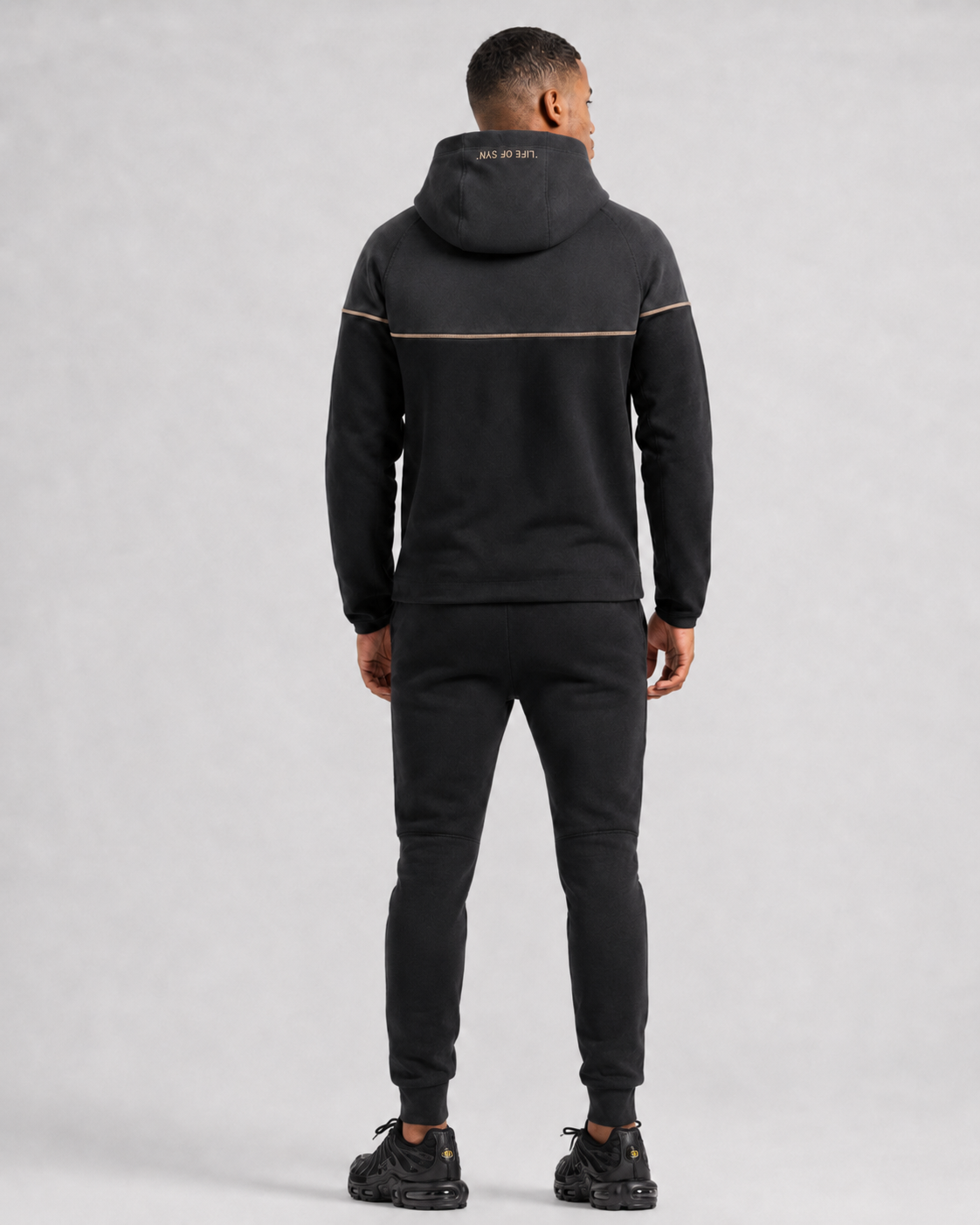 Nike x SYNA Tech Fleece Komplet